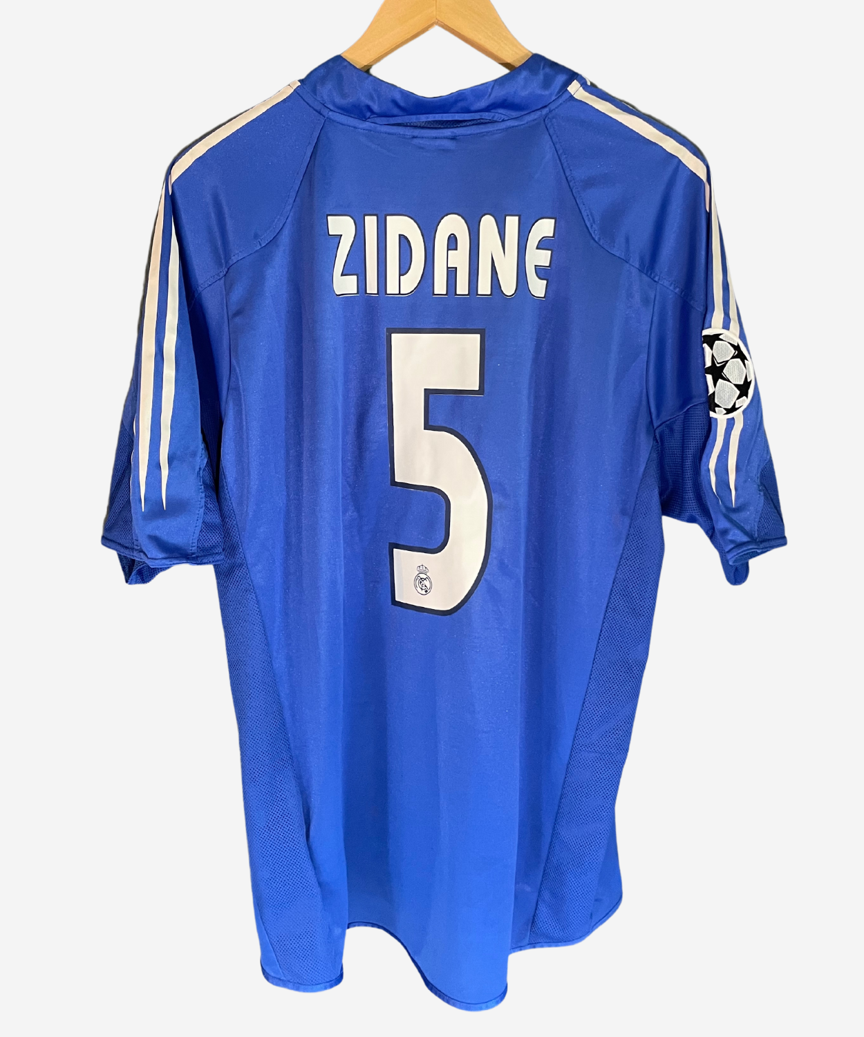 Real Madrid 2005/06 Zidane Away Kit (XL) – ONSIDE