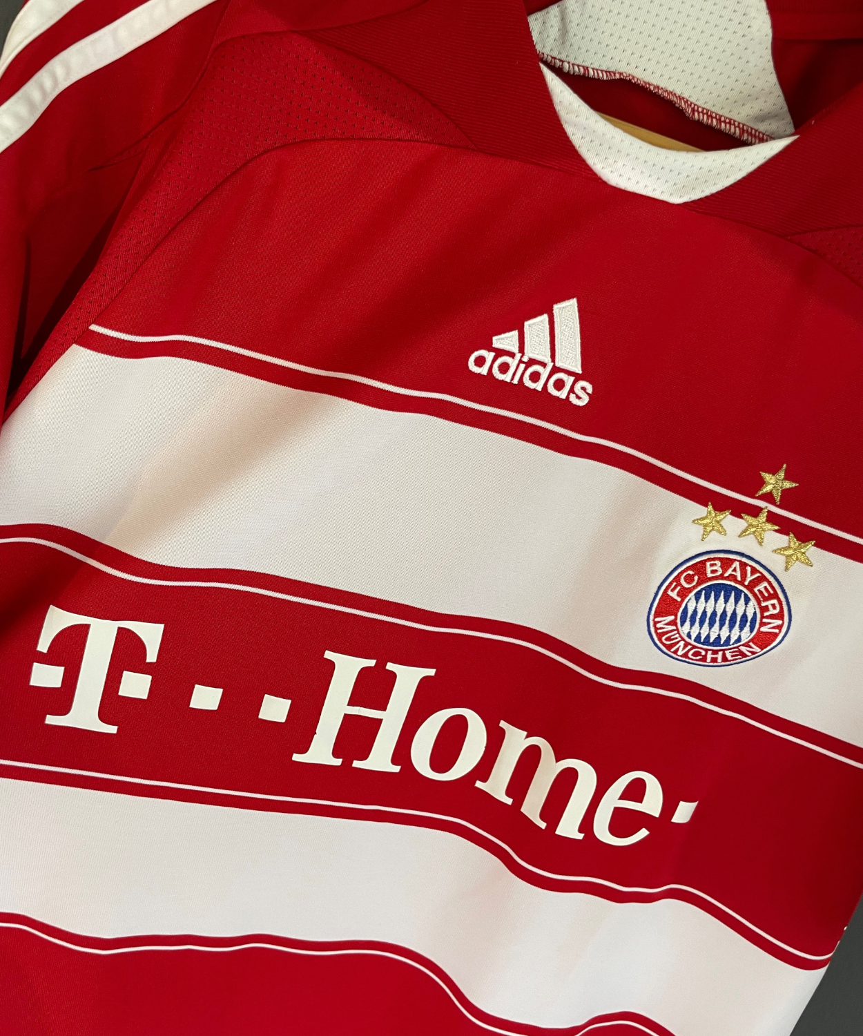 FC Bayern München 2007/09 Ribéry Home Kit (L)