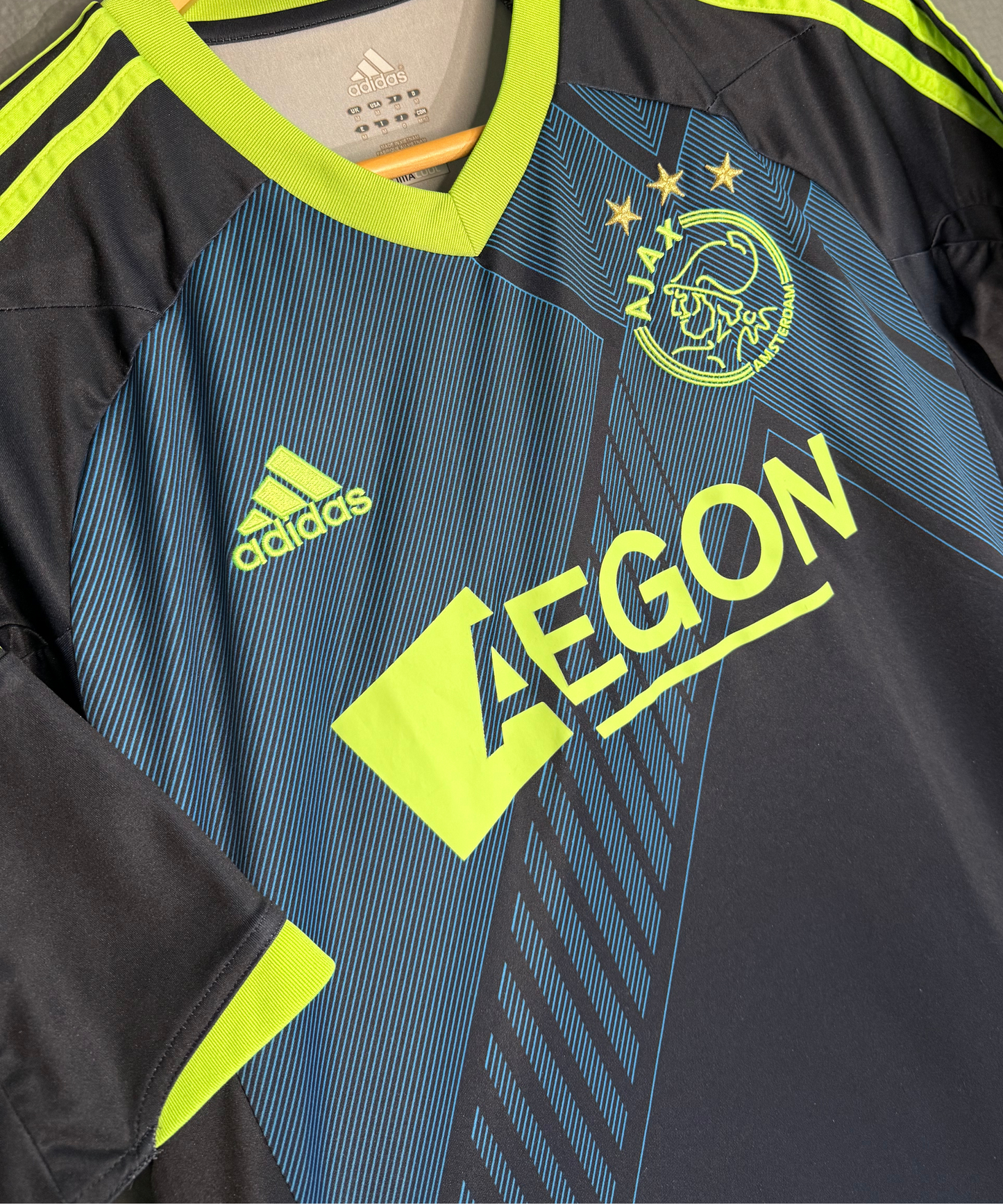 Ajax Amsterdam 2012/13 Away Kit (M)