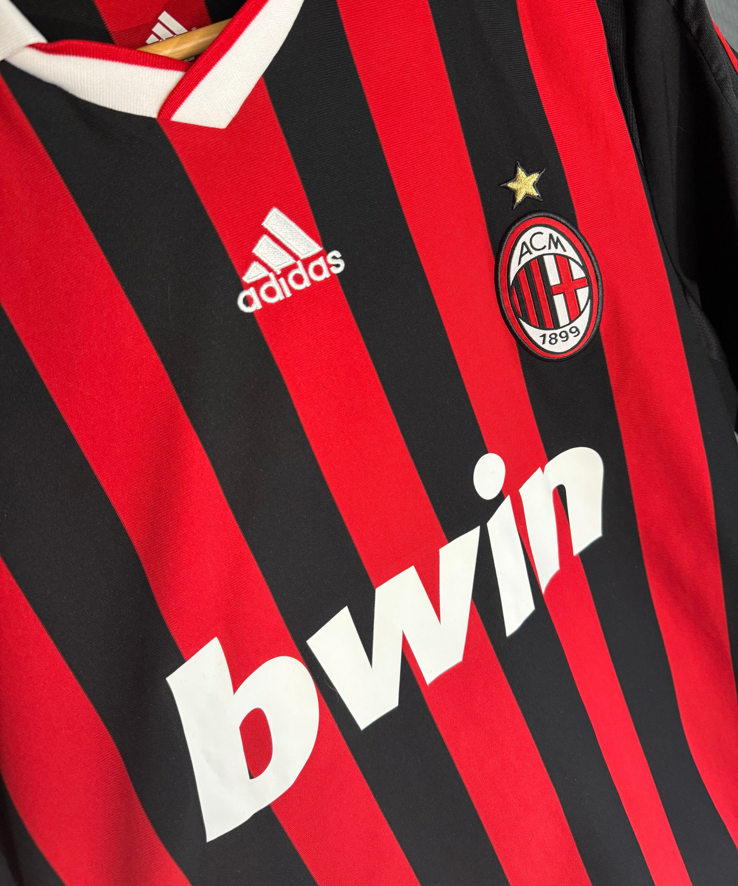 AC Milan 2009/10 Home Kit (L)