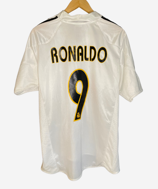 Real Madrid 2004/05 Ronaldo Home Kit (L)