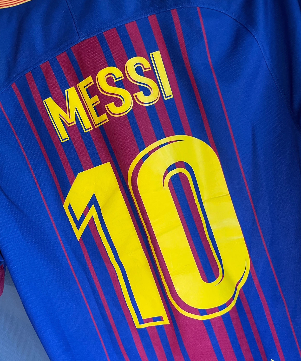 FC Barcelona 2017/18 Messi Home Kit (S)